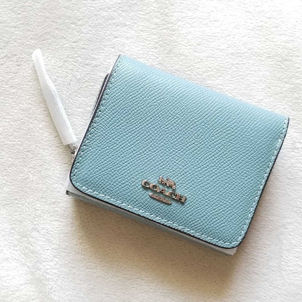 🔥LAST 1🔥NWT COACH SHOOTING STARS TRIFOLD WALLET - Picture 3 of 8